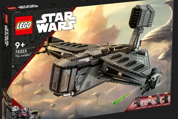 Thurrock Gazette: LEGO® Star Wars™ The Justifier™. Credit: LEGO