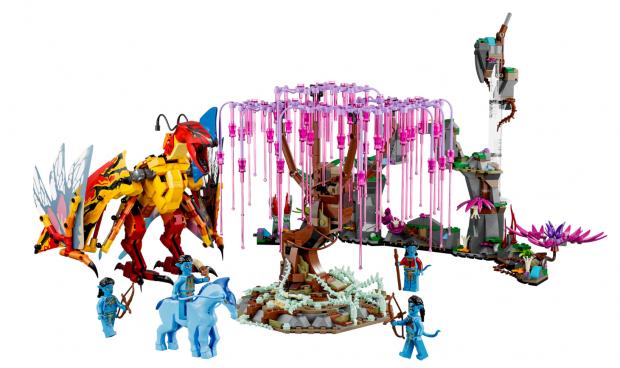 Thurrock Gazette: LEGO® Avatar Toruk Makto & Tree of Souls. Credit: LEGO
