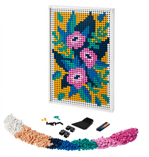 Thurrock Gazette: LEGO® Art Floral Art Set. Credit: LEGO